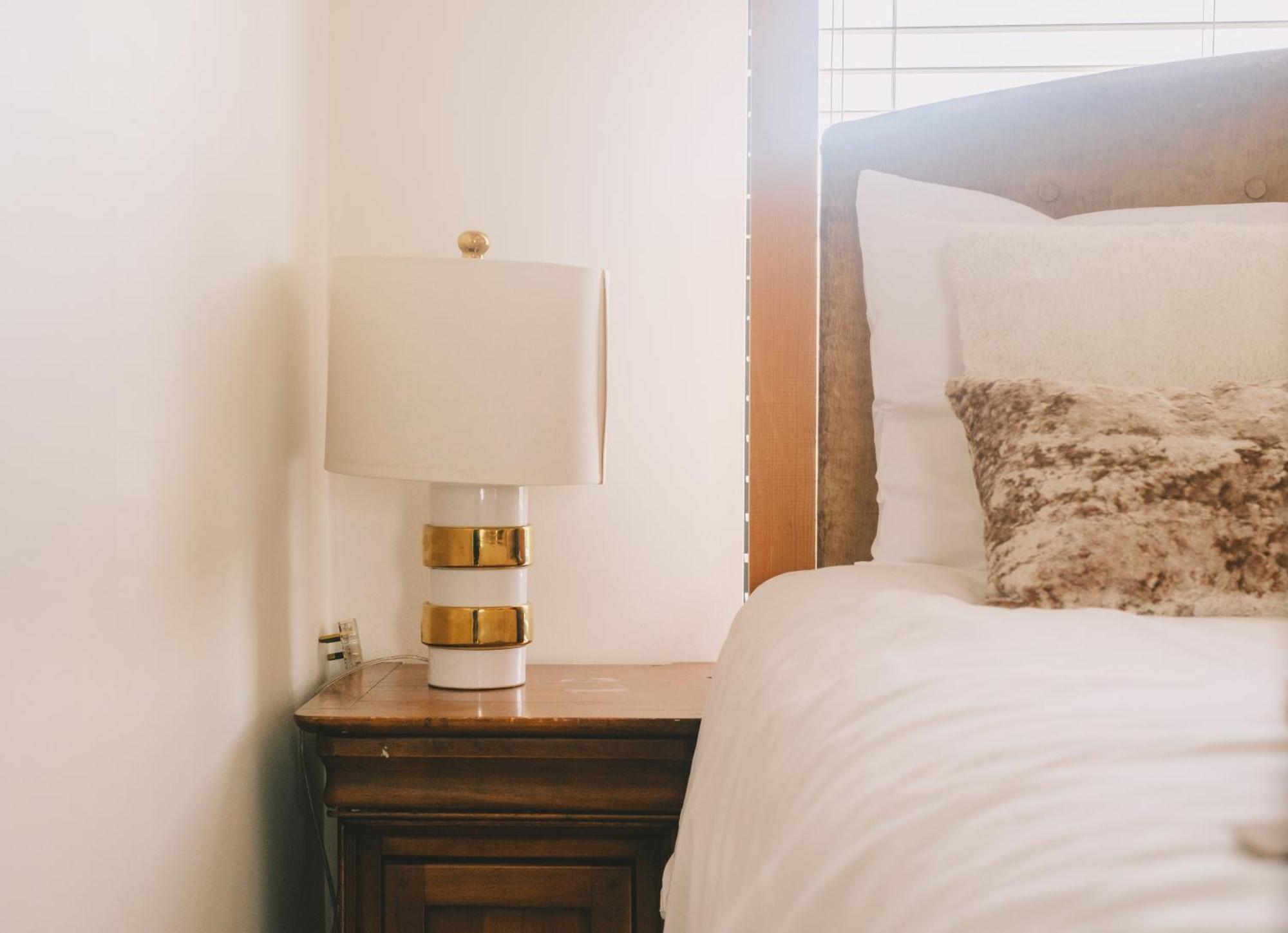 ゴールウェイ Mocha Newcastle Bed & Breakfast エクステリア 写真